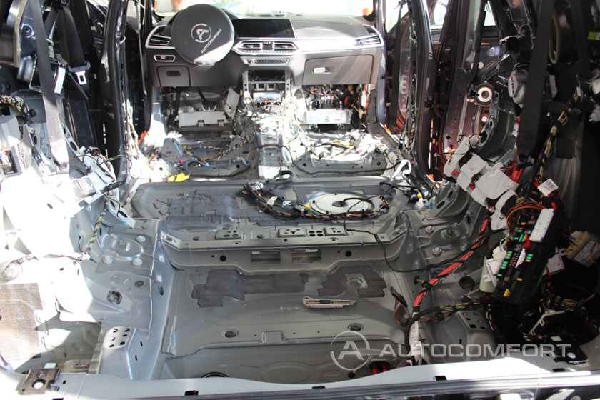 Шумоизоляция Exclusive SGM + колесные арки BMW X7 (G07)