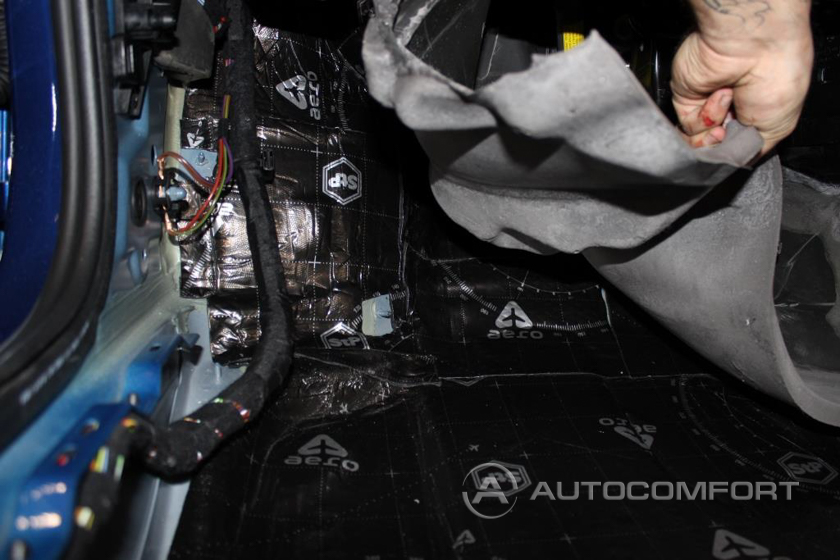 Шумоизоляция Premium Volkswagen Polo (VI) Шумоизоляция Premium Volkswagen Polo (VI)